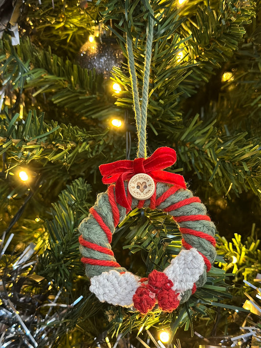 Handmade Yarn Wreath Ornament with Macrame Holly